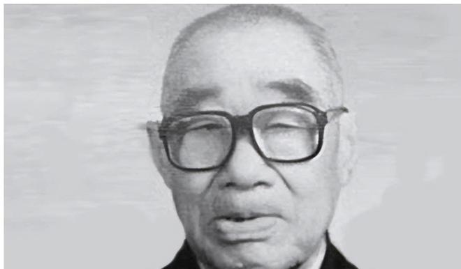 找到部队说出身份后惊动了军区政委AG真人网1949年一名修鞋匠(图2)