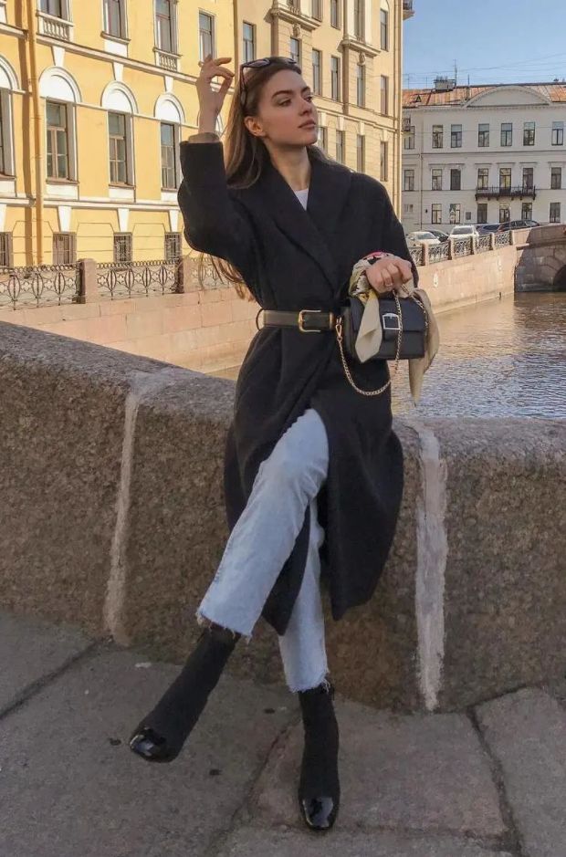 ”才是今年最流行的穿搭时髦又好看！AG真人试玩平台“牛仔裤＋这双鞋
