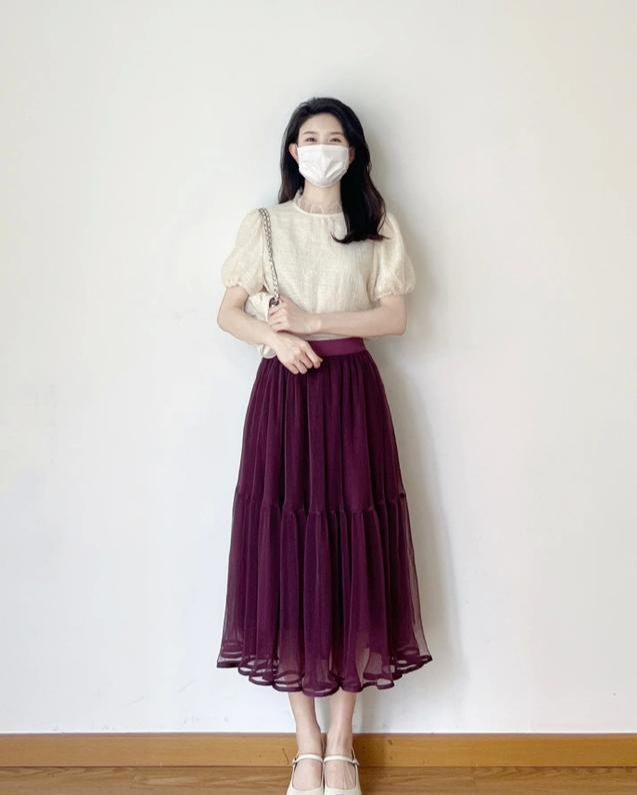 打造舒适优雅的时尚风格展现不同风情AG真人娱乐网址夏季平底鞋搭配裙装(图8)